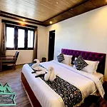 Hotel Poshwan Gulmarg