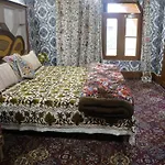Wani Guest House