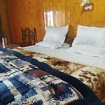 Roseland Cottage , Gulmarg