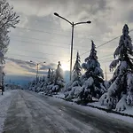 Kashmir Homestay