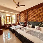 Hotel Gulmarg Residency, Kunzer Gulmarg