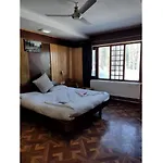 Fluorescence Hotel And Restaurant, Gulmarg