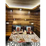 Hotel New Mount View, Gulmarg