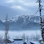 Everest Guest House