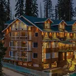 Hotel Pine Spring Gulmarg