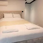 Gulmarg Room Booking