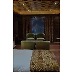 Hotel Shanu Premium
