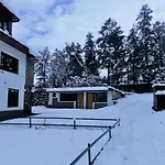 Hotel Gulmarg House