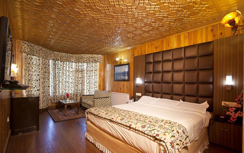 Grand Mumtaz Resorts,gulmarg