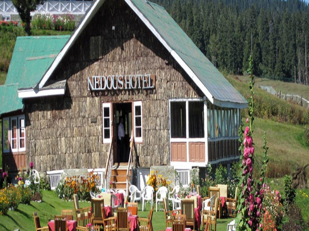 Lodge Nedous *
