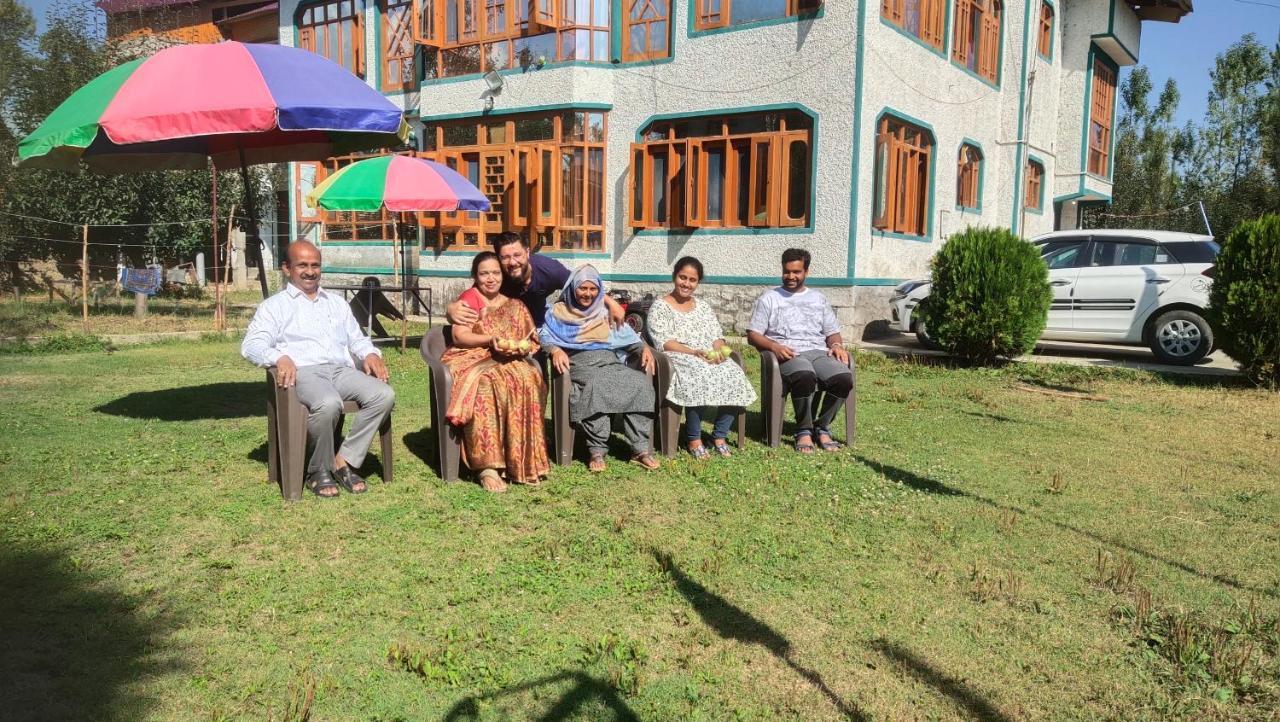 Guest house Gulsitara *