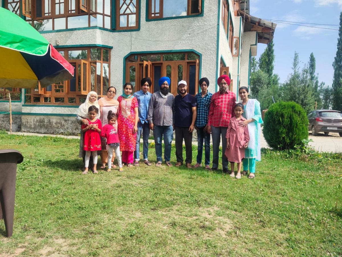 Gulsitara * Gulmarg