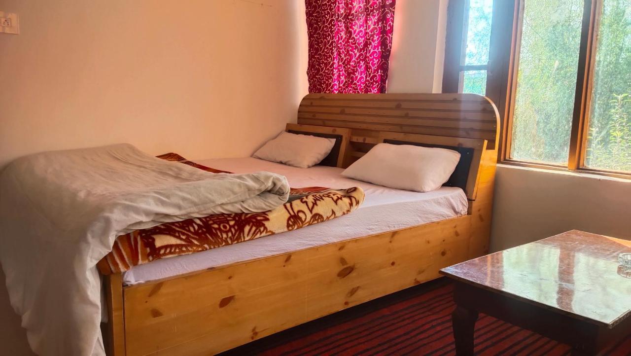 Gulsitara Guest house Gulmarg