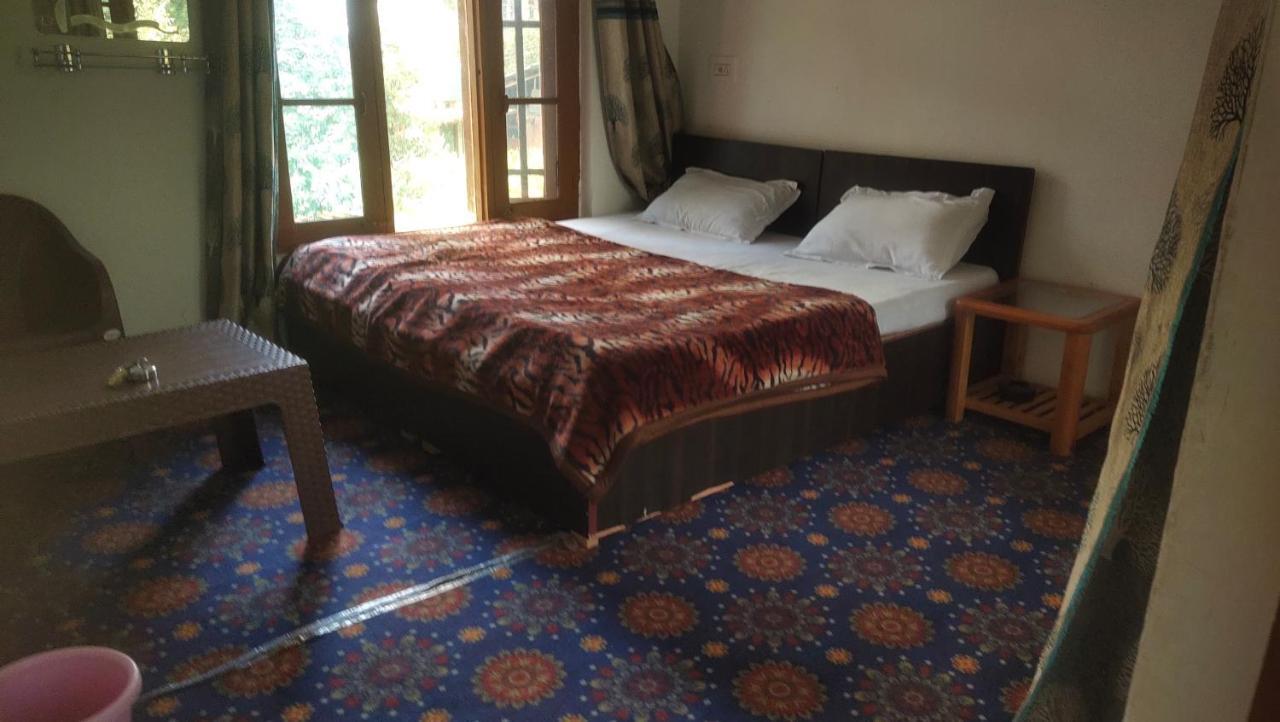 Gulsitara Guest house *