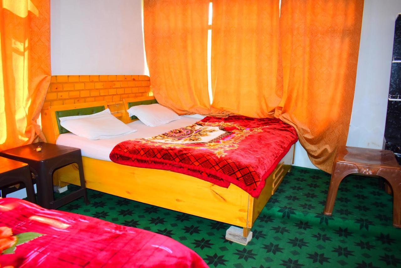 Gulsitara Guest house Gulmarg