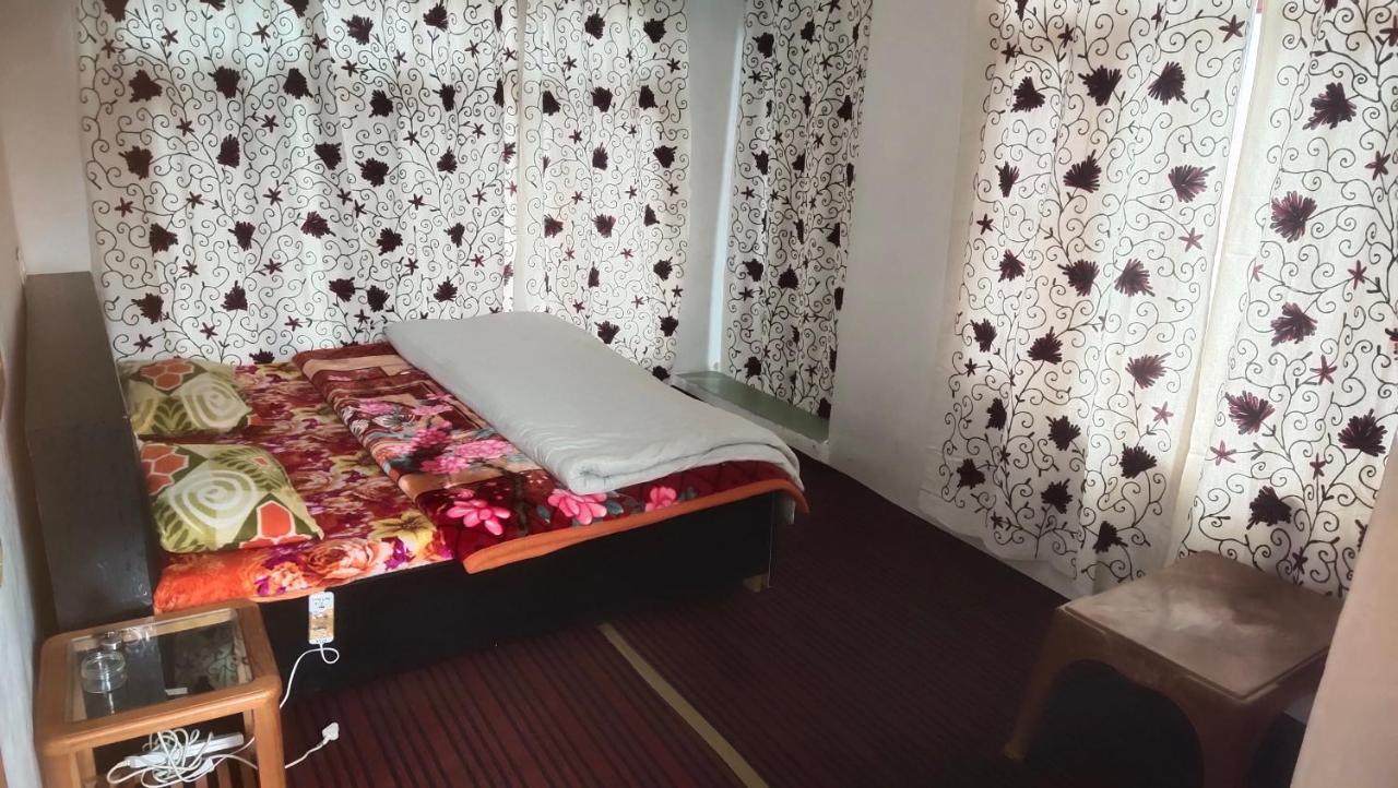 Guest house Gulsitara Gulmarg