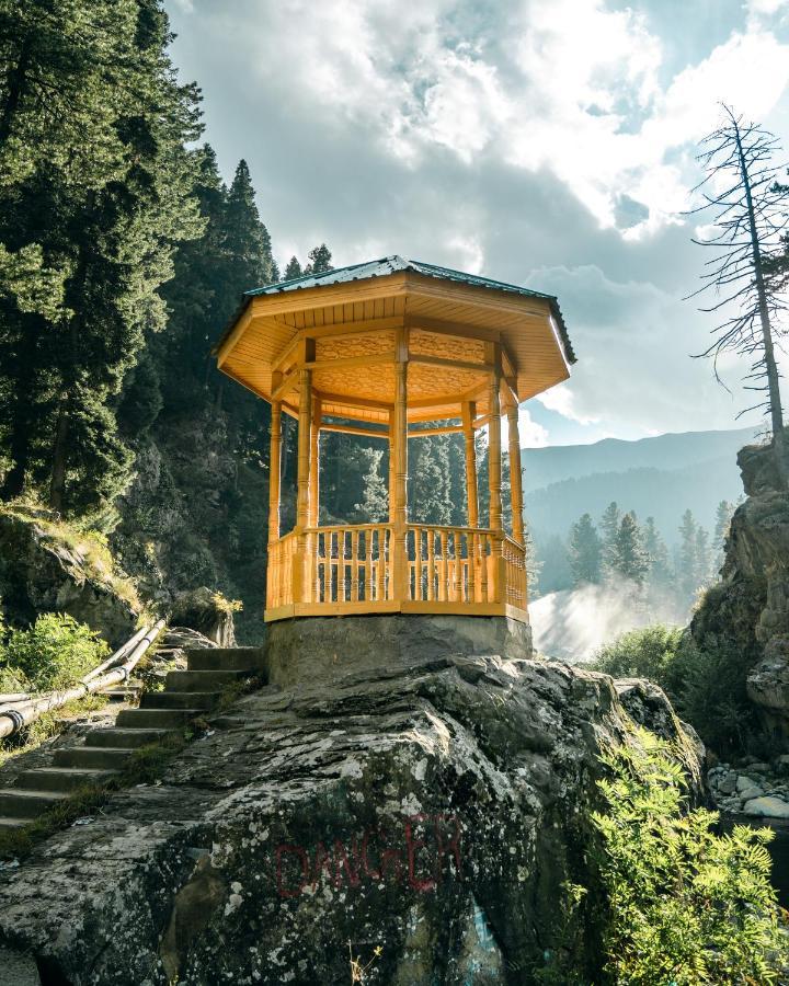 The Khyber Himalayan & Resort 5*