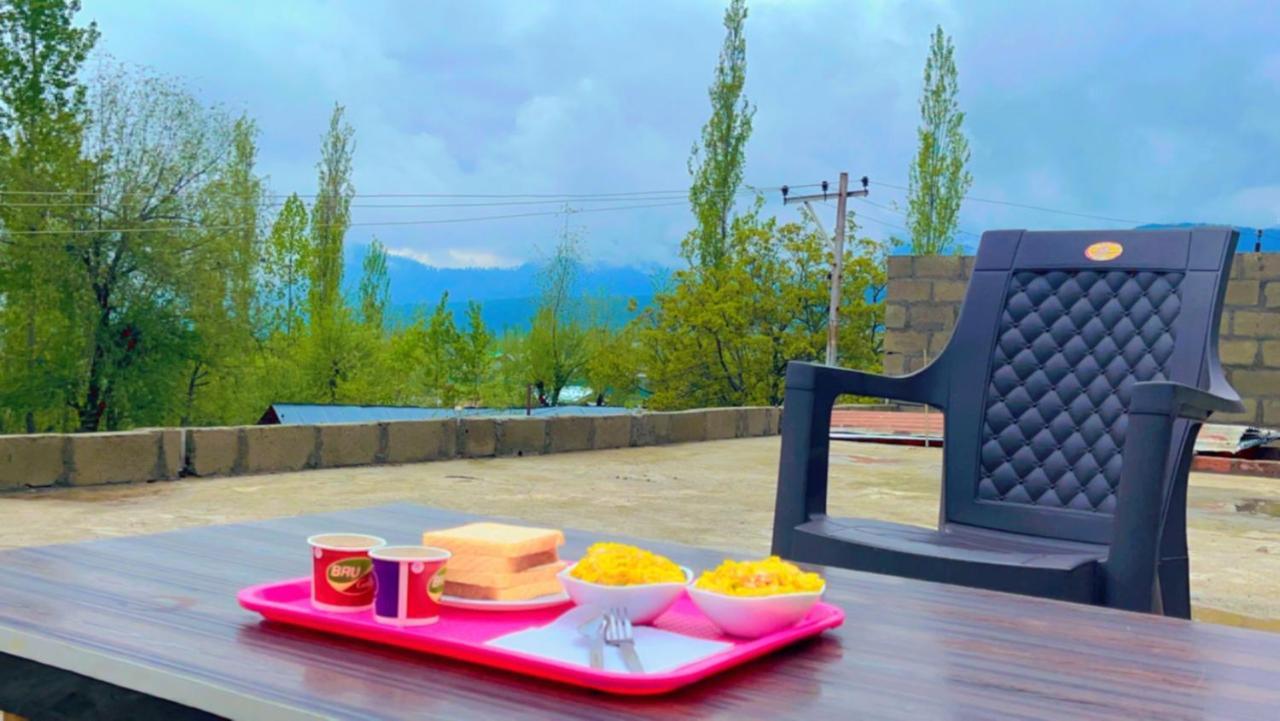 Guest house Everest *