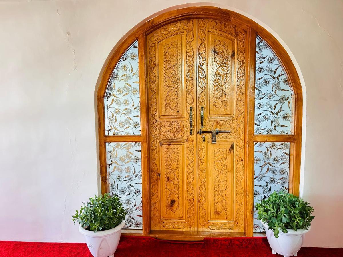 Homestay Sheen *