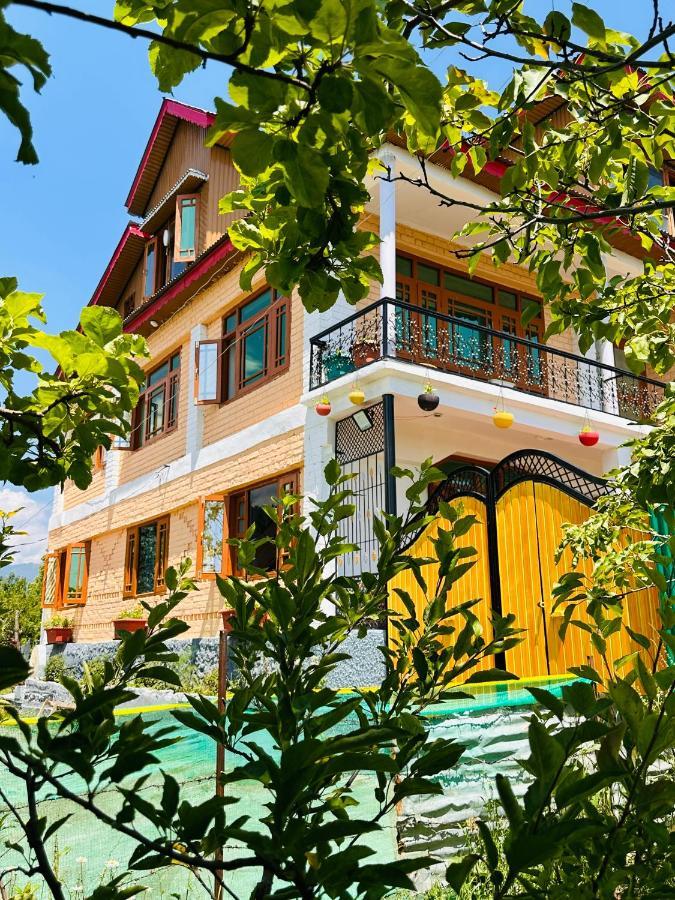Sheen Homestay *