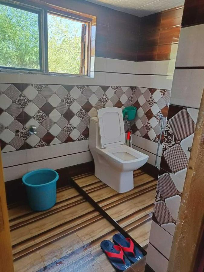 O Muzamil Apartment