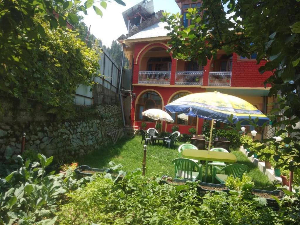Guest house Wani Gulmarg