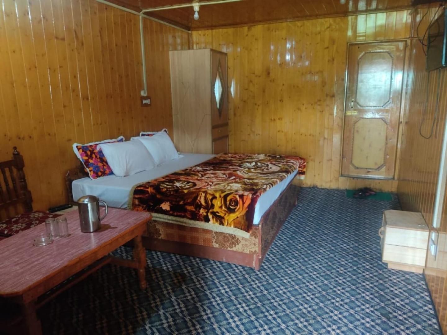 Hotel Roseland ,