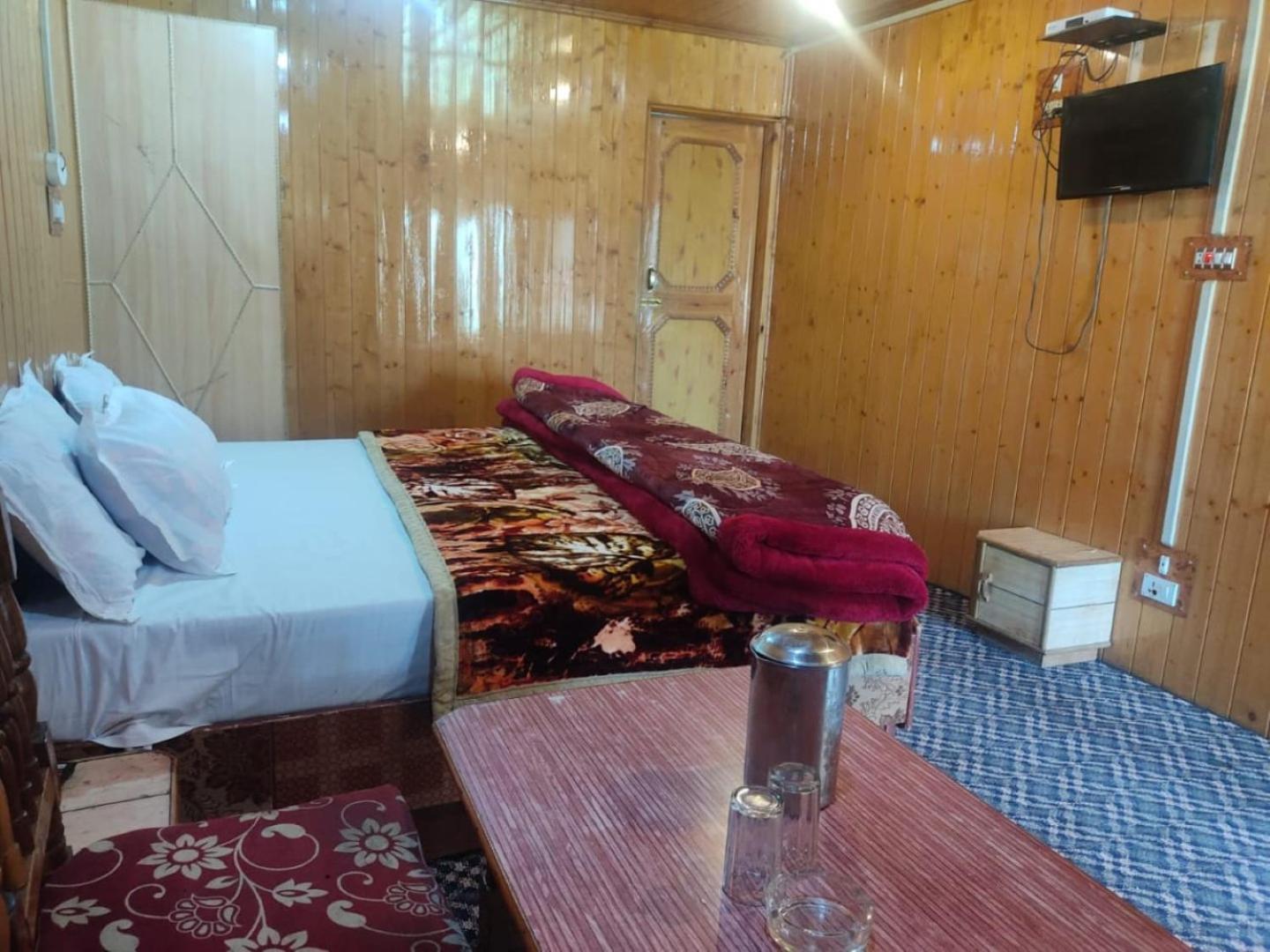 Hotel Roseland ,