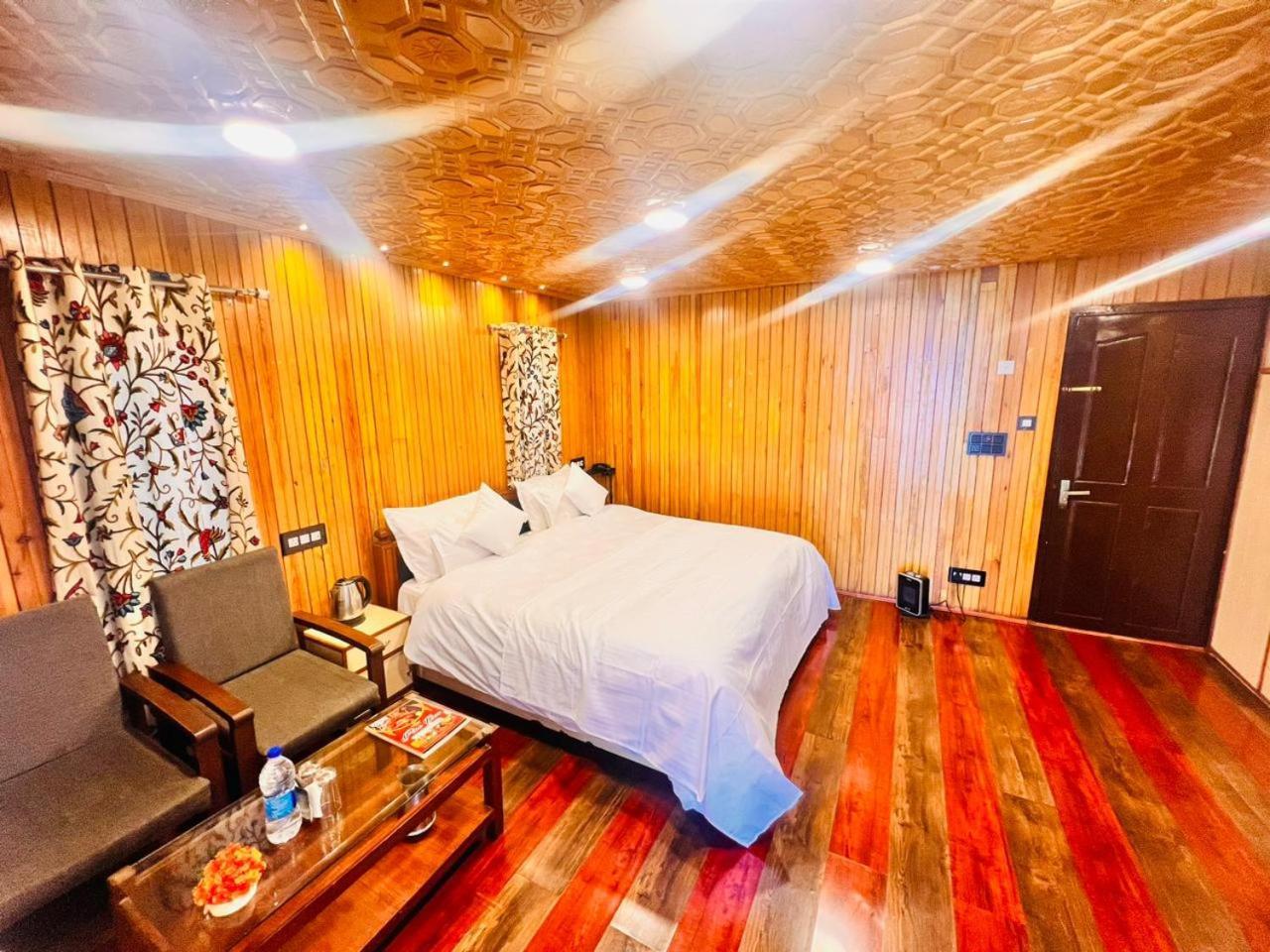 Resort Pine View 2*