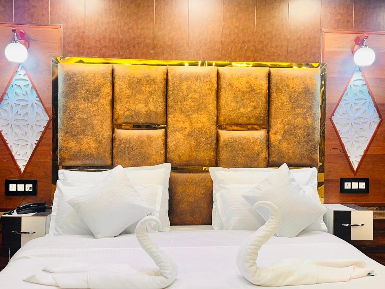 Pine View Resort Gulmarg