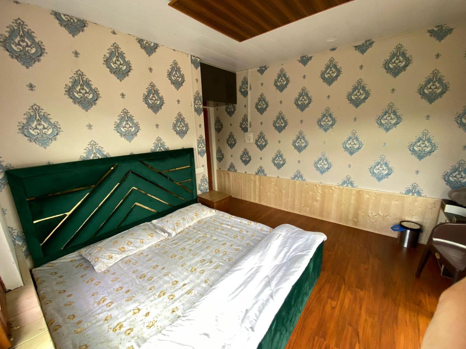 Sheen Gulmarg