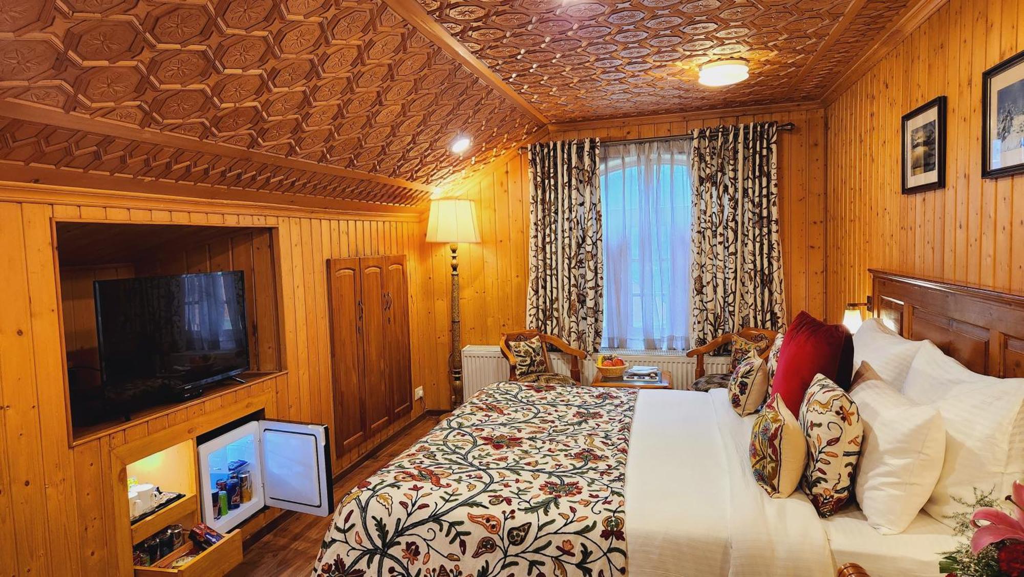 Shaw By Pattern Hotel 4*