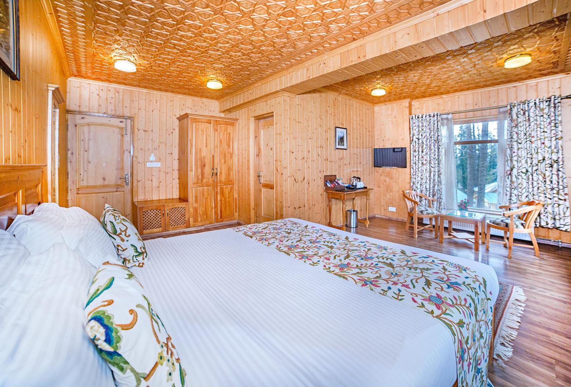 Hotel Shaw By Pattern