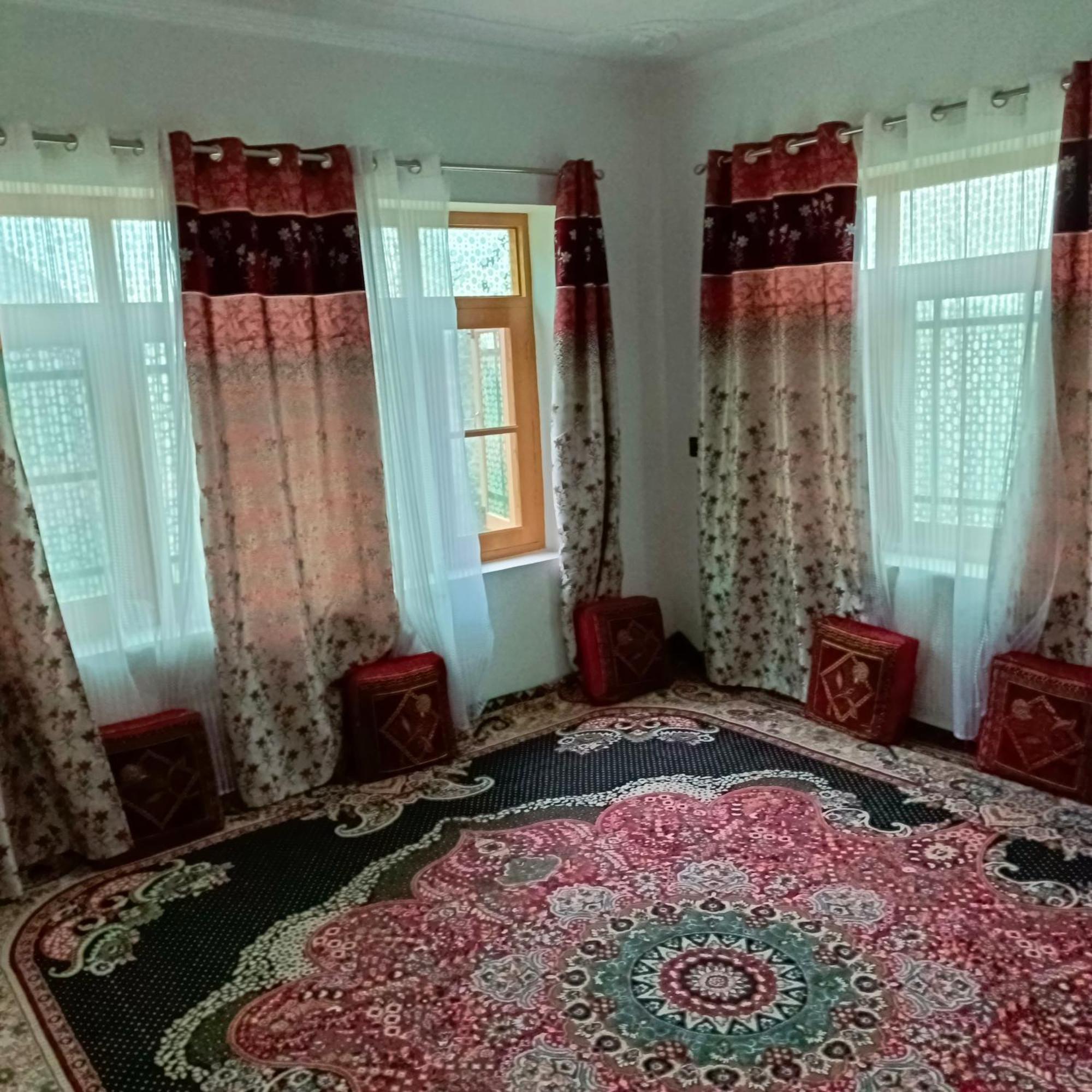 Homestay The Himalayan *