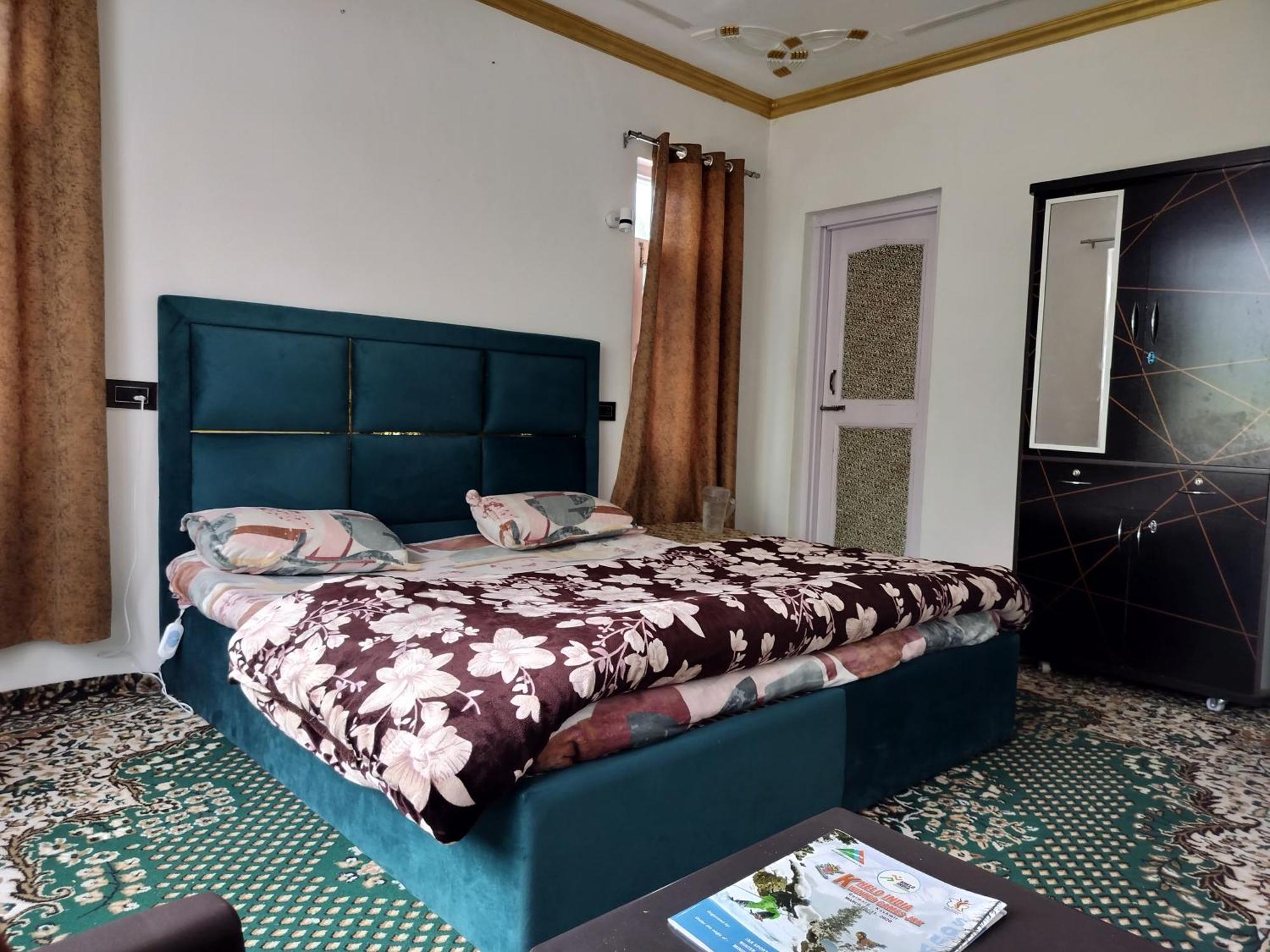 Homestay Elizabeth Paying Tangmarg Gulmarg