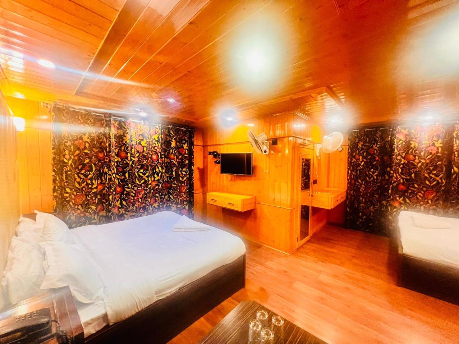 Hotel Pine View 2*