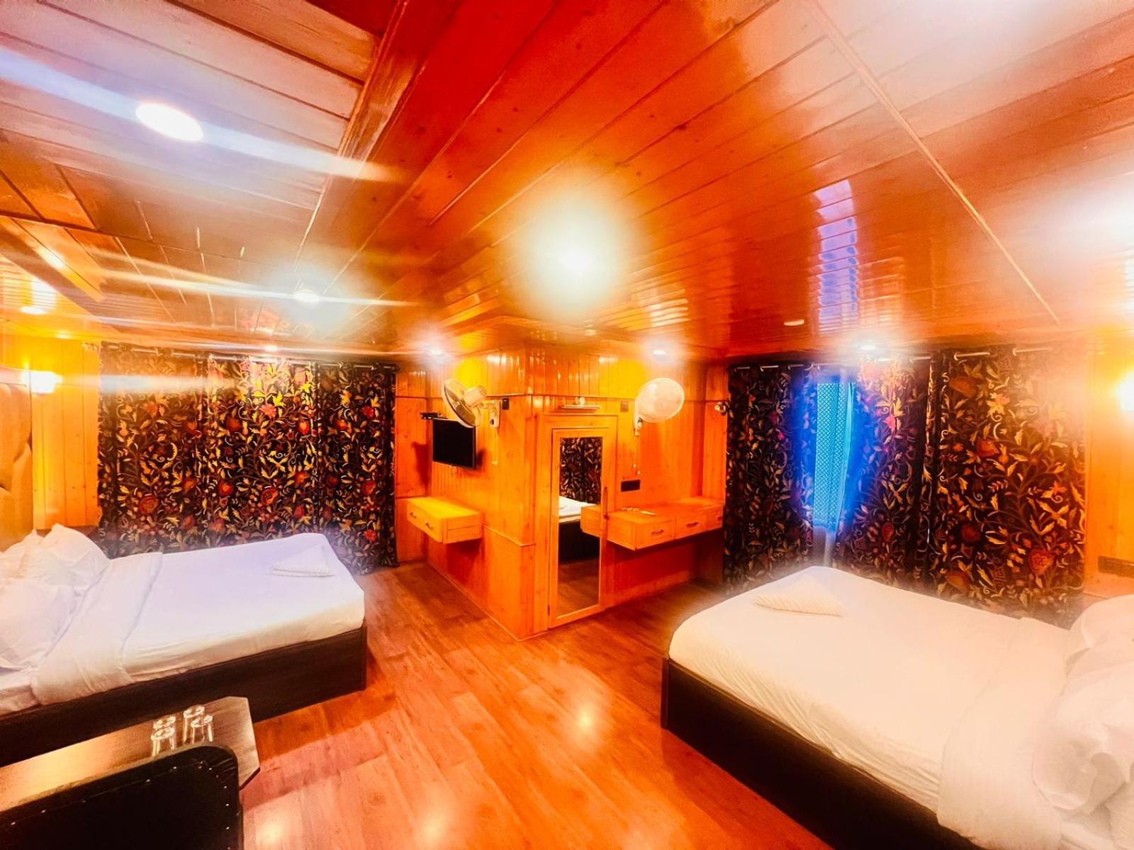 Hotel Pine View Gulmarg
