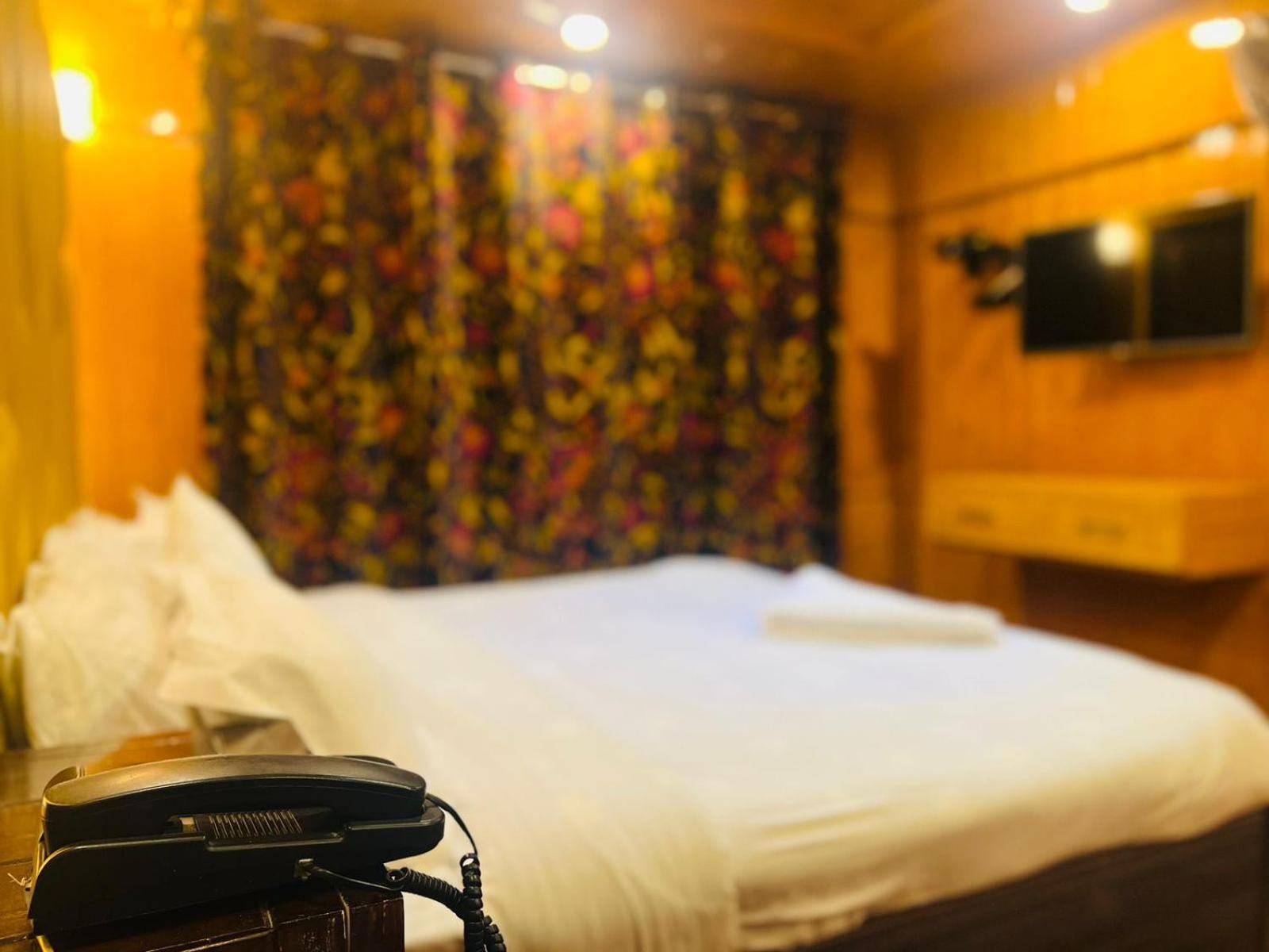 Hotel Pine View 2*