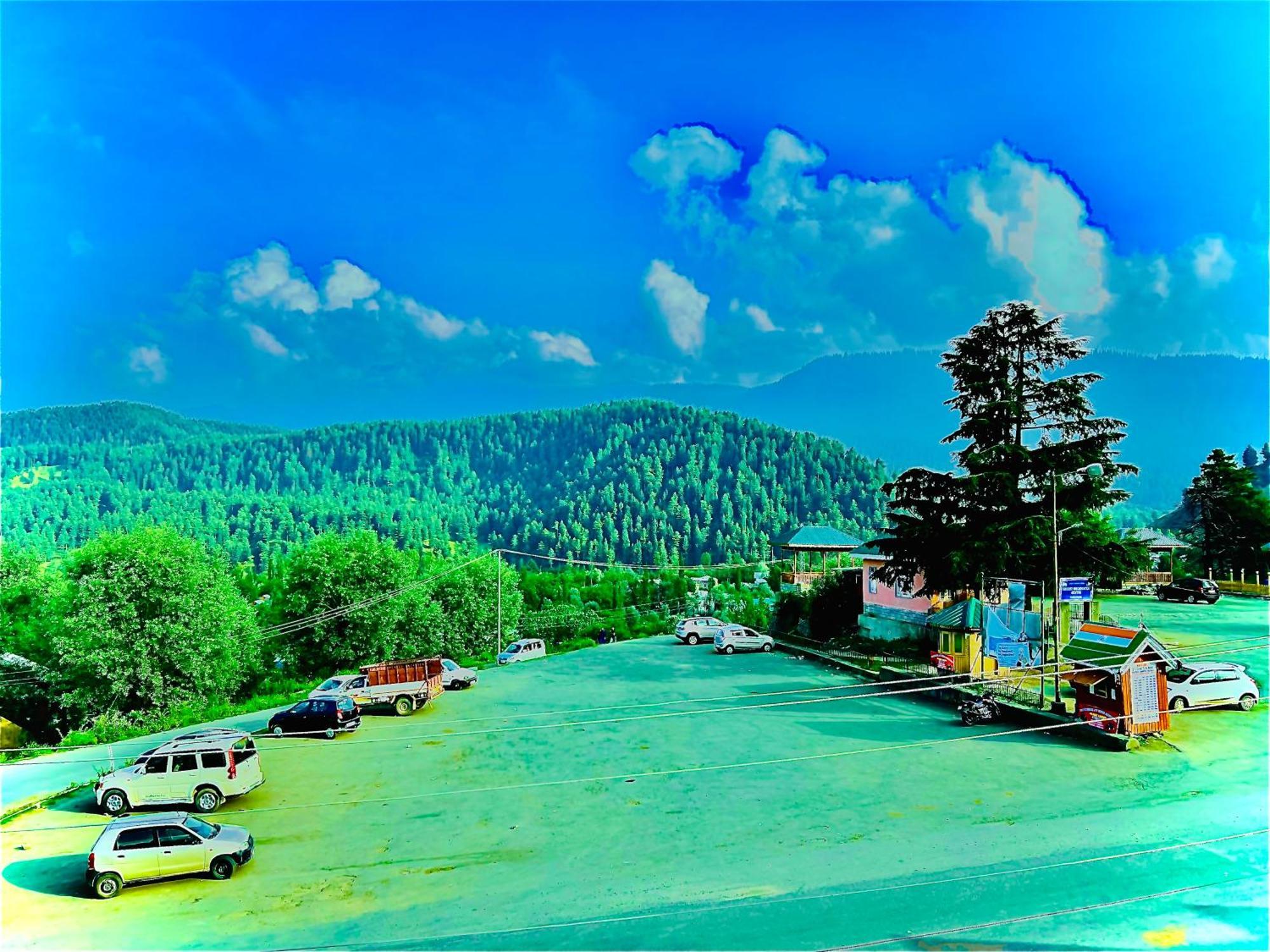Pine View Gulmarg
