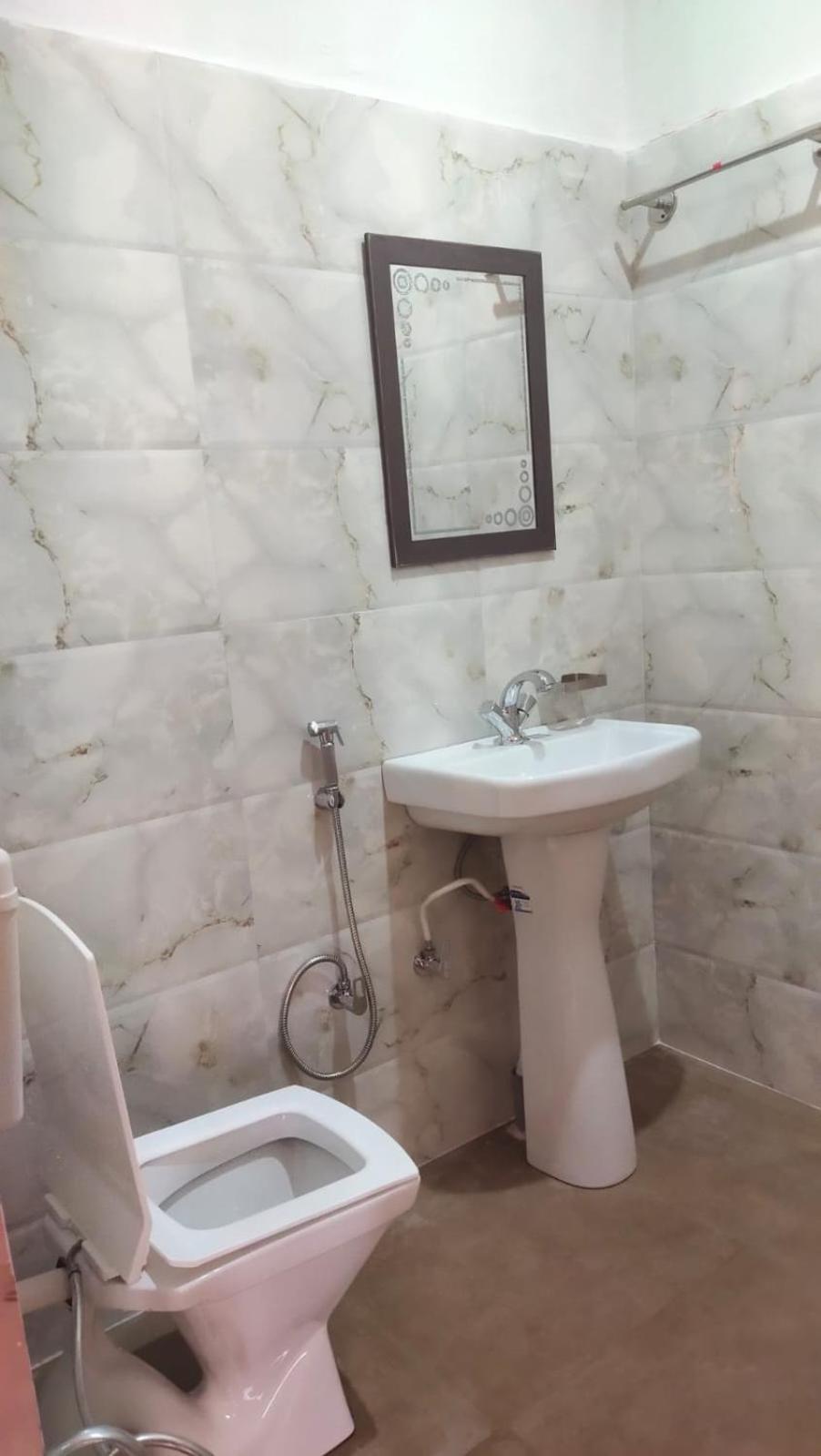 Hotel Gs Residency