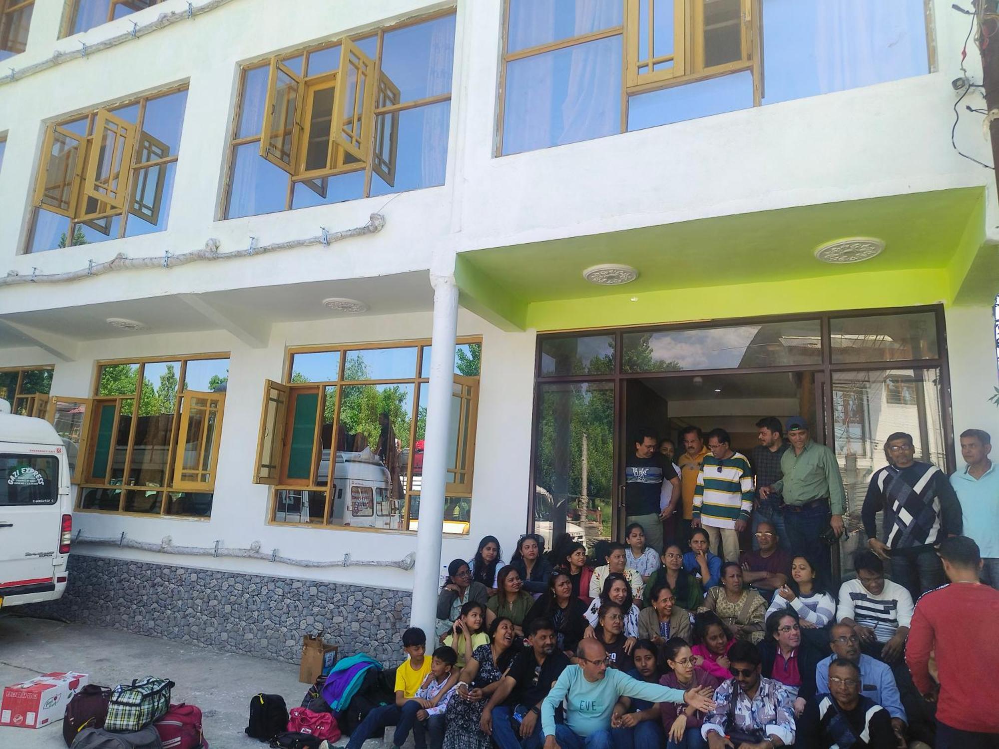 Hotel Gs Residency