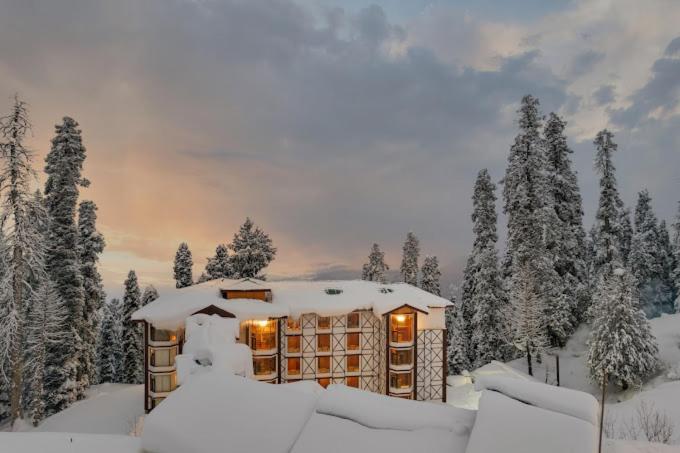 Excellence Castle Gulmarg