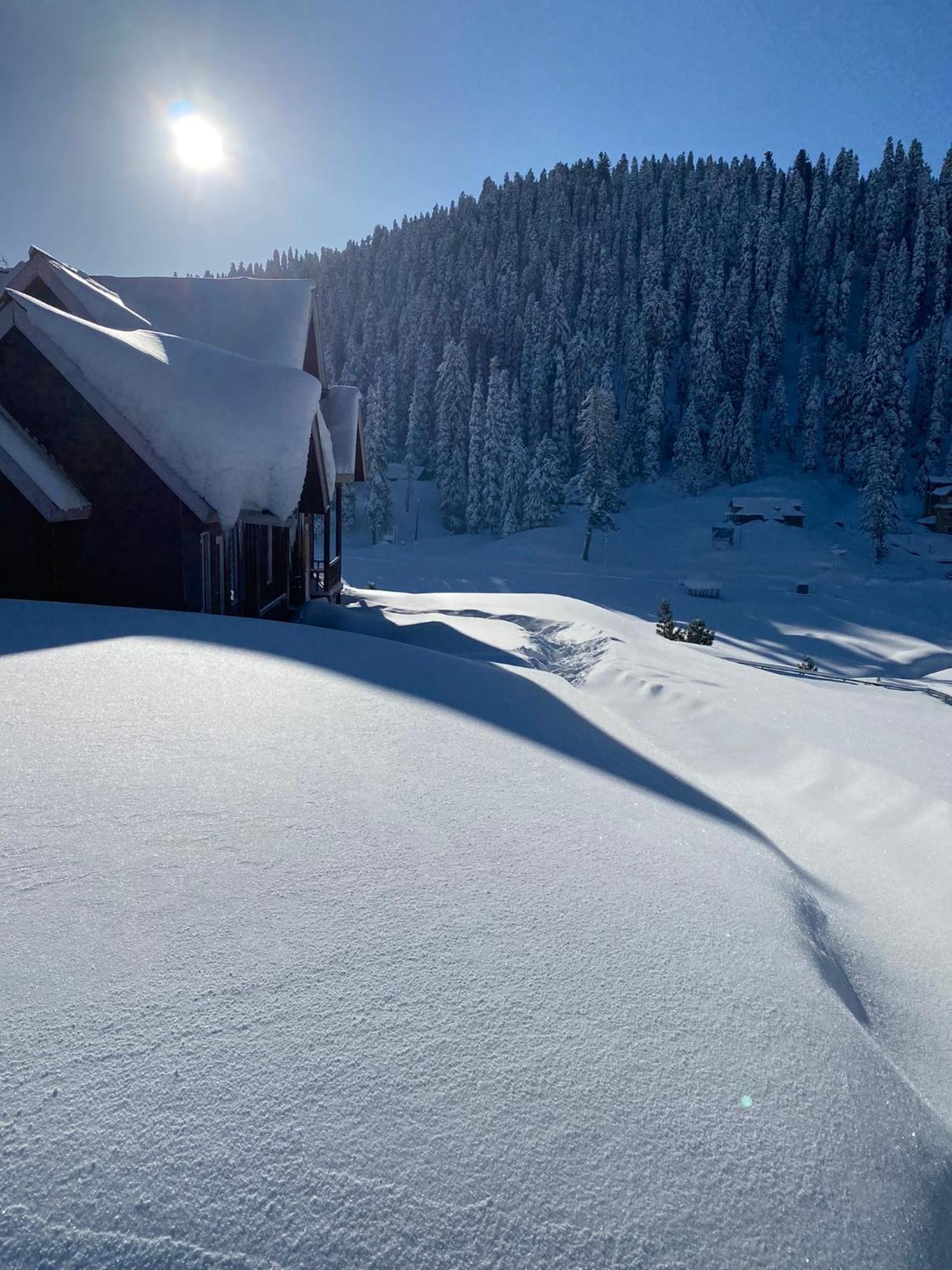 Woods By Pattern Hotel Gulmarg