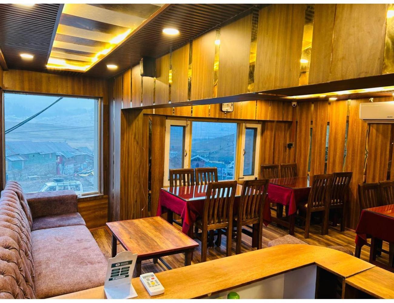 New Mount View, Homestay