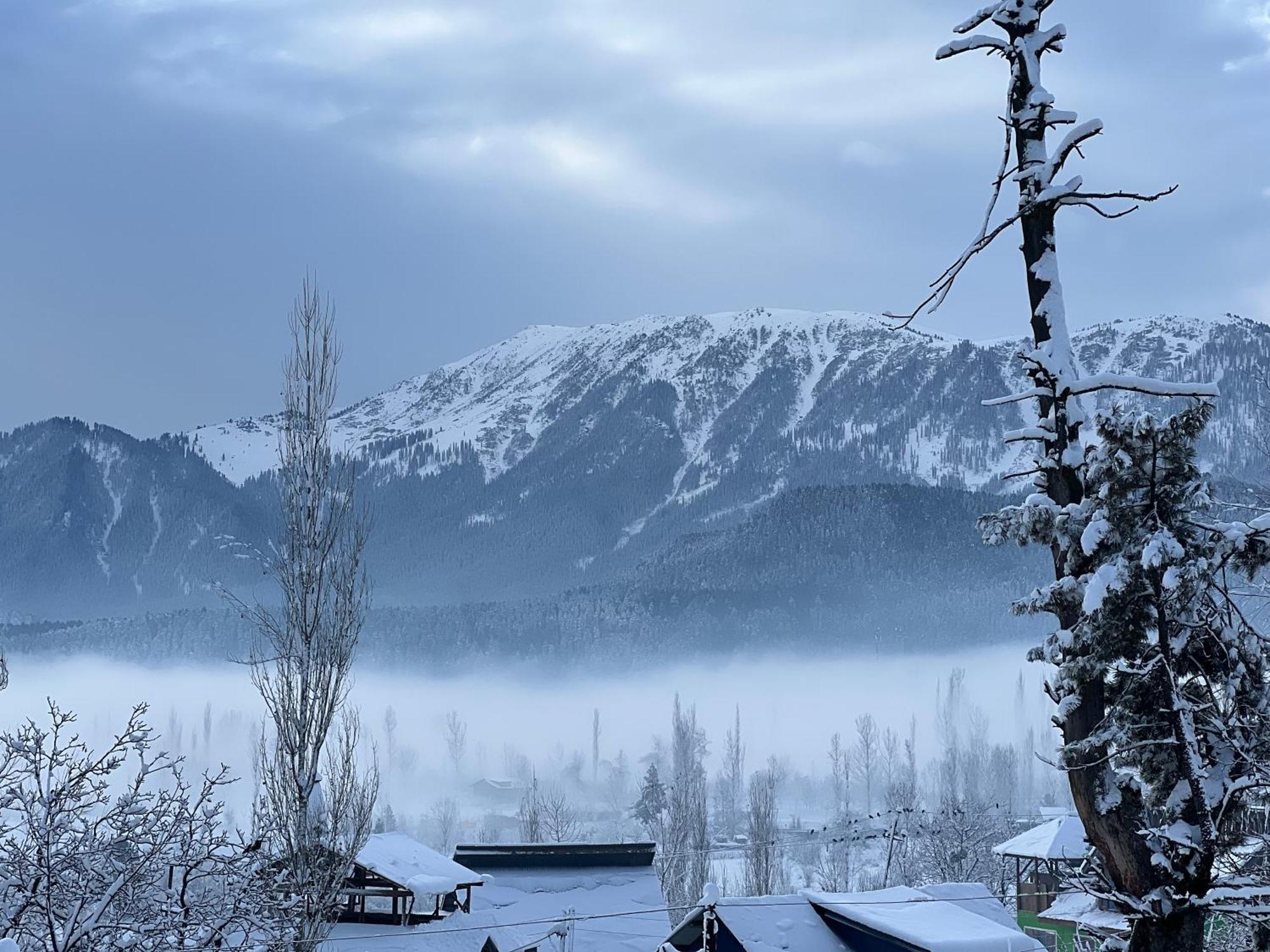 Everest * Gulmarg