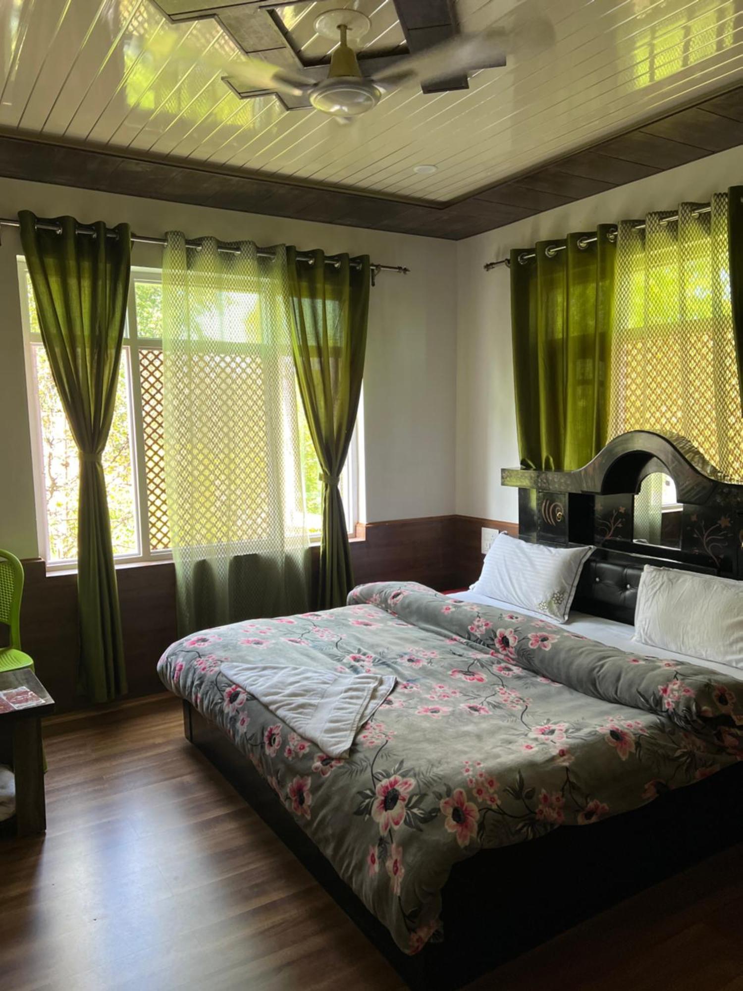 Everest Gulmarg
