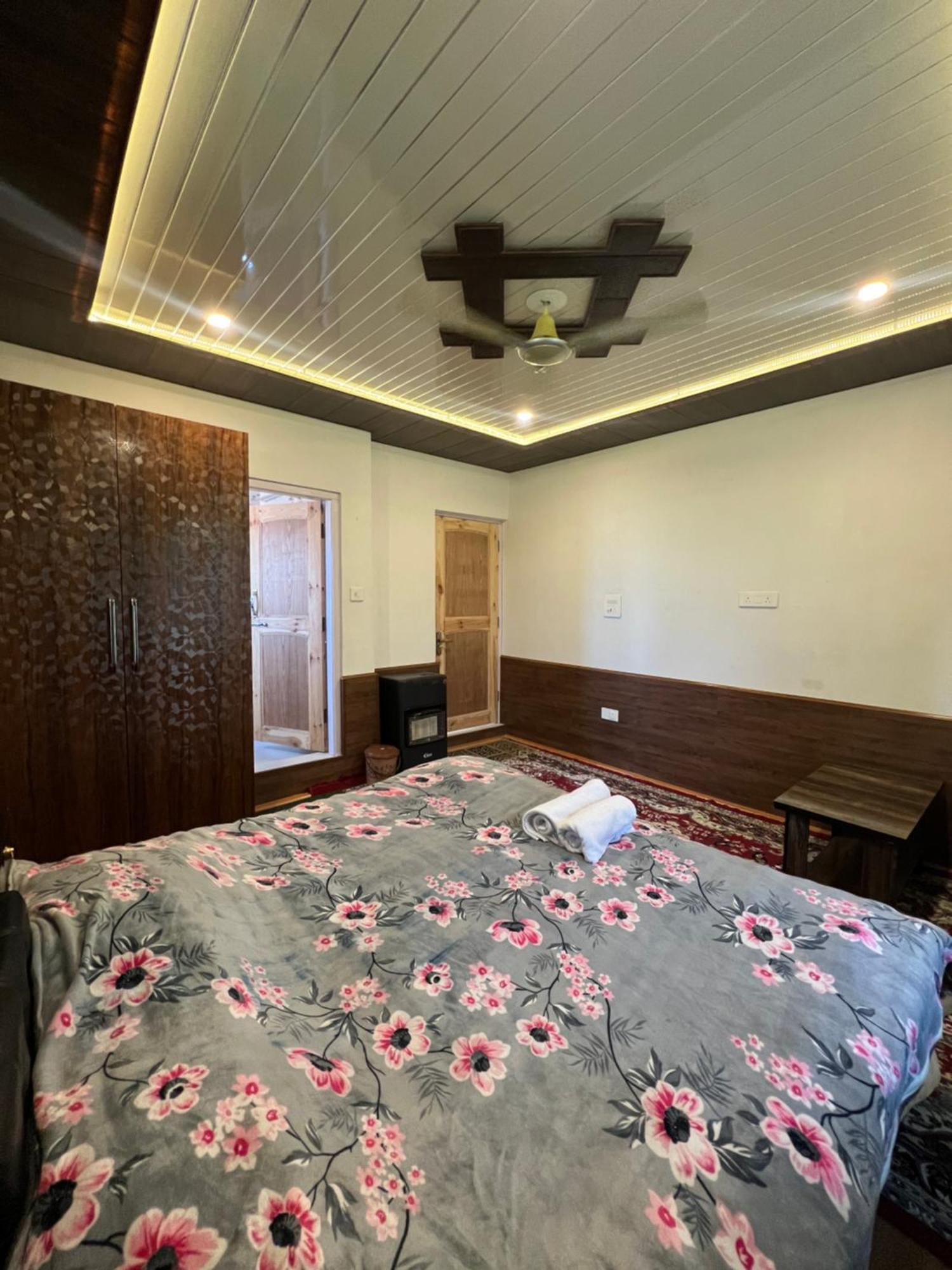 Guest house Everest Gulmarg