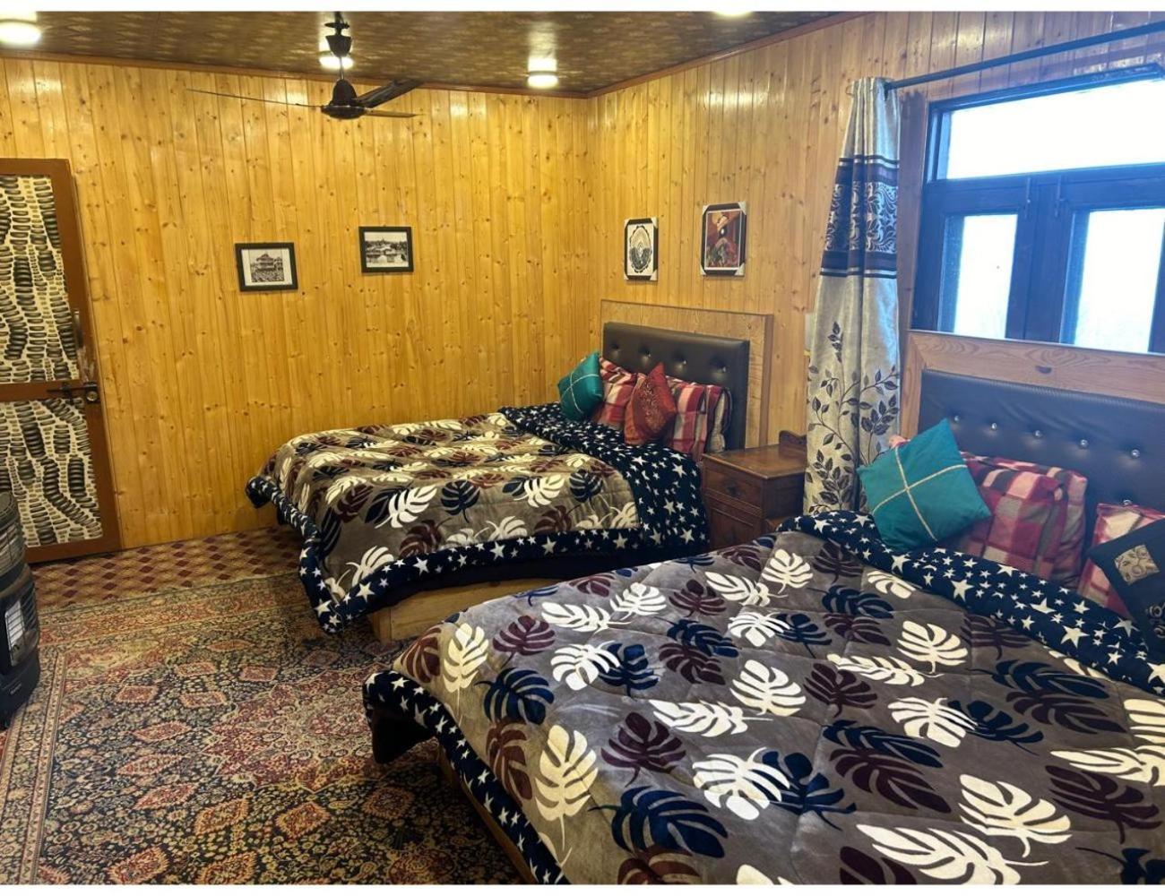 Homestay New Kashmir Inn,