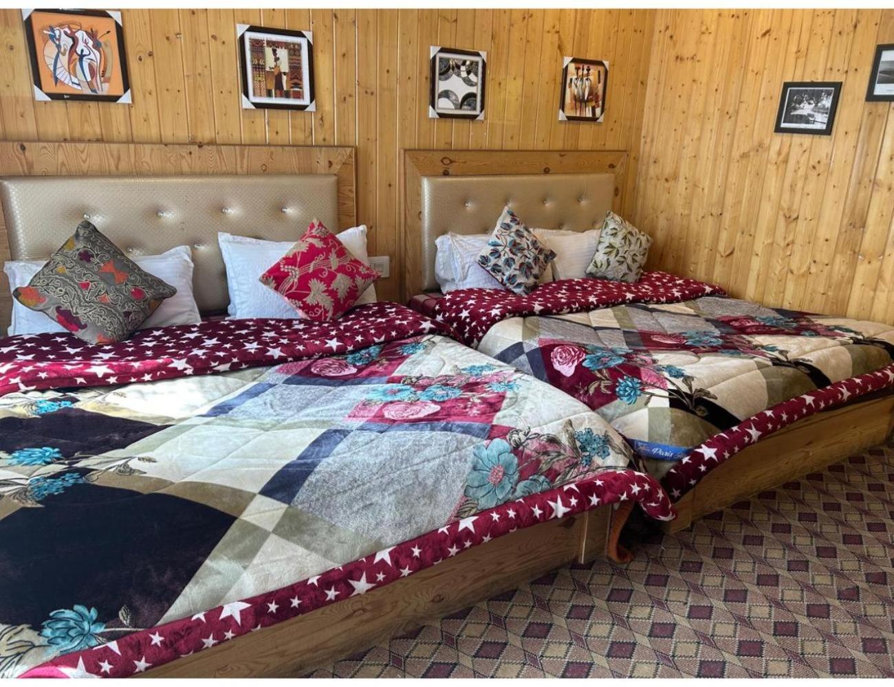 New Kashmir Inn, Homestay Gulmarg