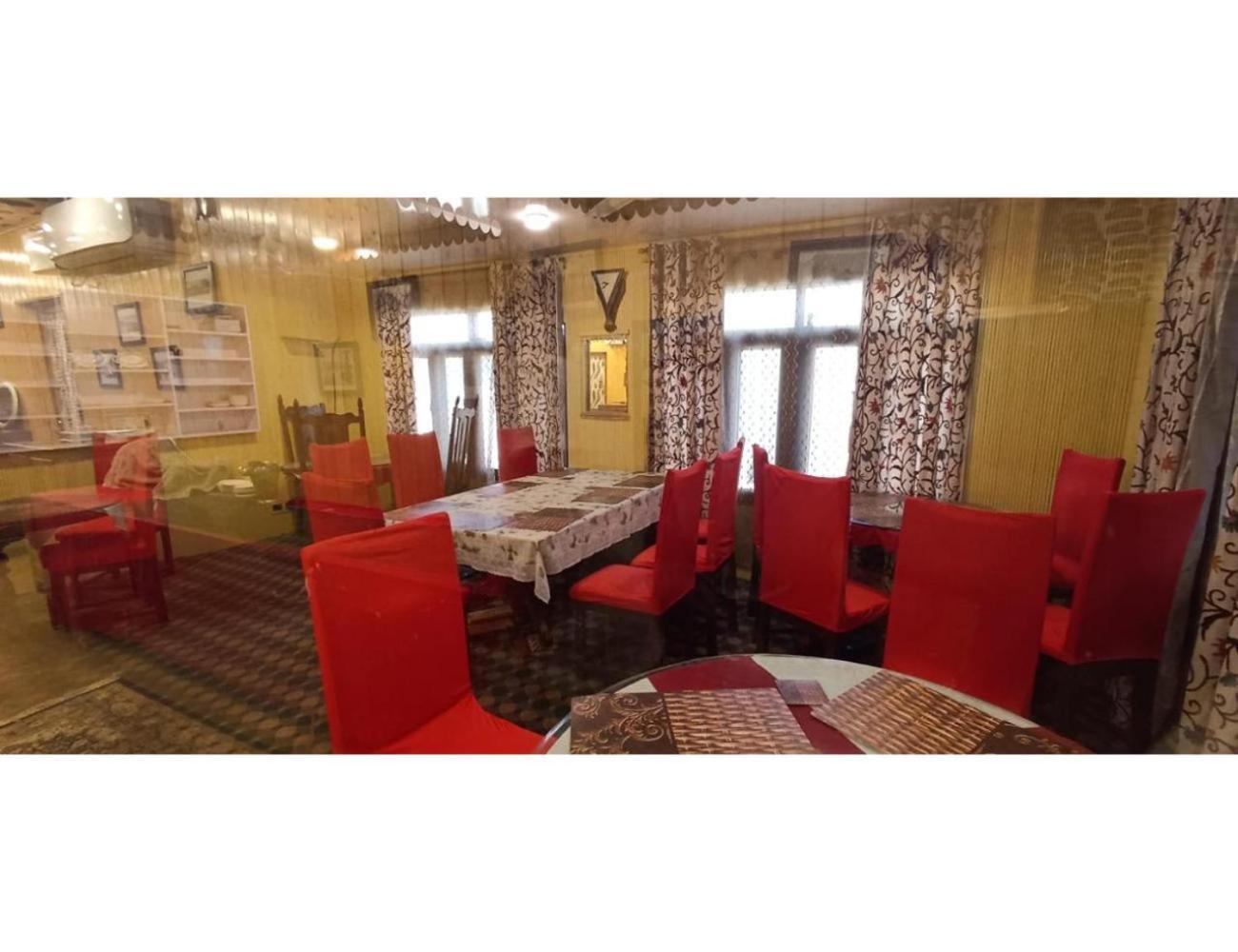 New Kashmir Inn, * Gulmarg